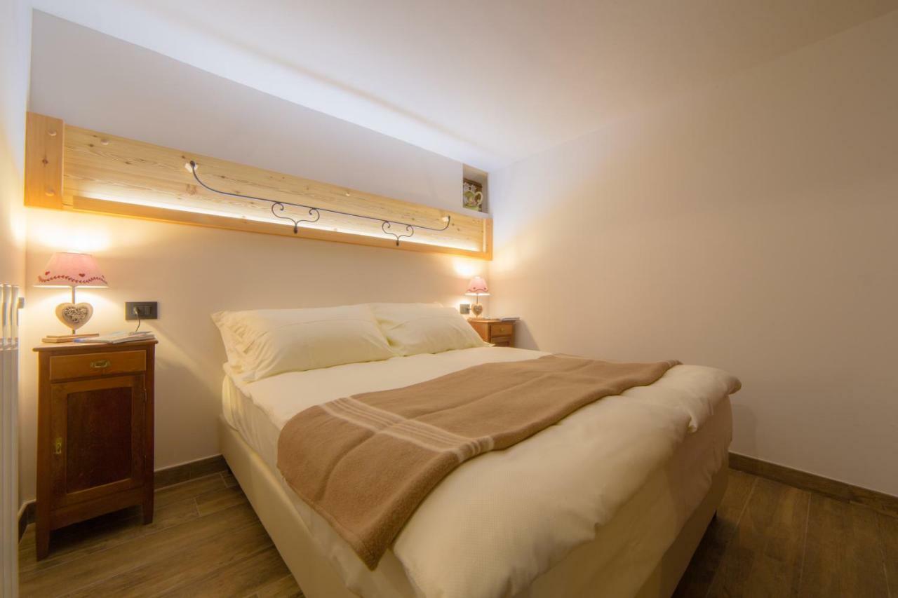Maison Julie-Lungo La Via Francigena Etroubles Kültér fotó
